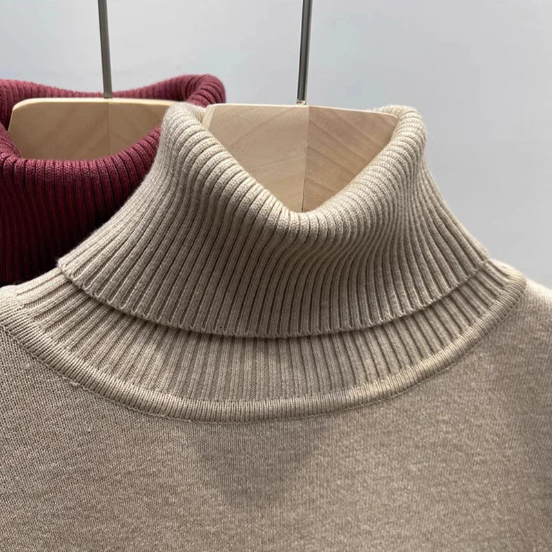 The Thermal Velvet Turtleneck | Fleece-Lined Base Layer